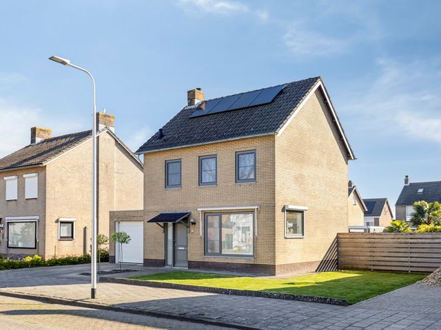 Tivoliweg 110, Hulst