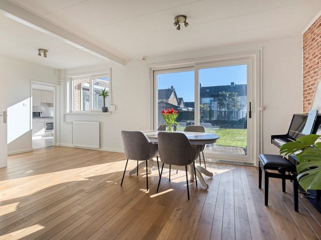 Tivoliweg 110, Hulst