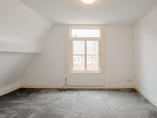 Lipperkerkstraat 132, Enschede