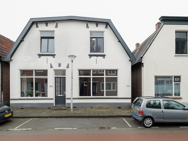 Lipperkerkstraat 132, Enschede