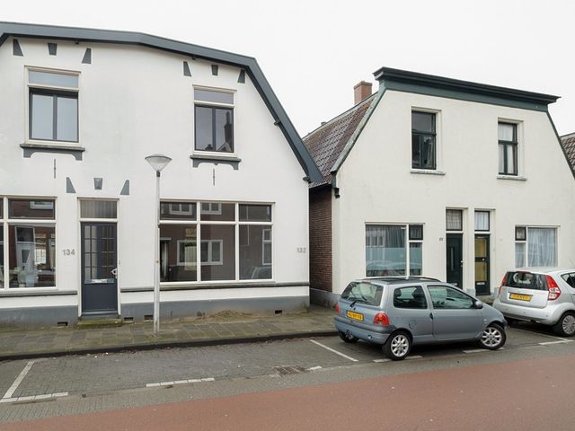 Lipperkerkstraat 132, Enschede