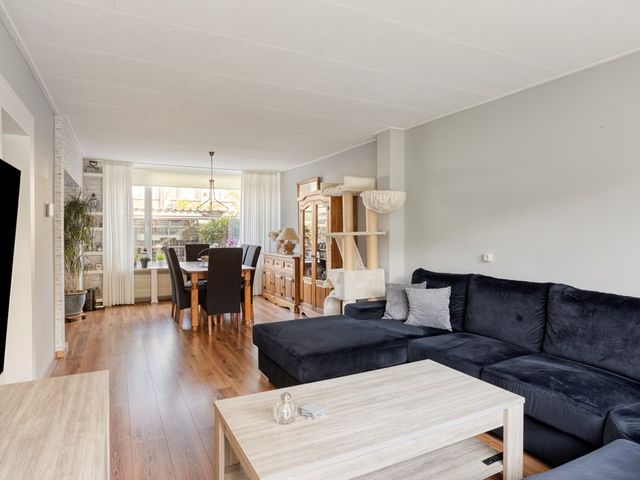 Heidekruid 25, Rotterdam