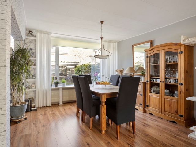 Heidekruid 25, Rotterdam