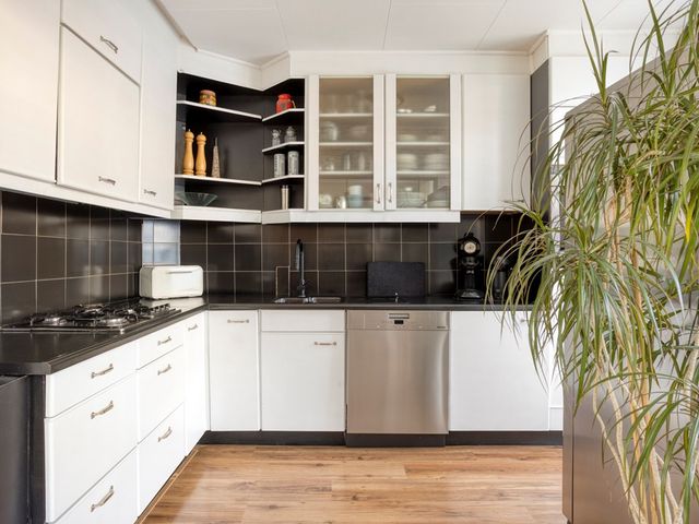 Heidekruid 25, Rotterdam