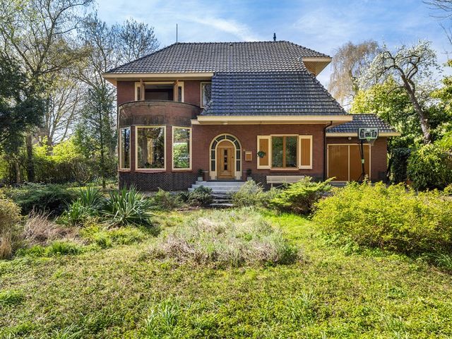 Stationsweg 56, Barendrecht