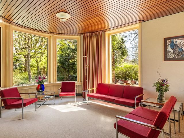 Stationsweg 56, Barendrecht