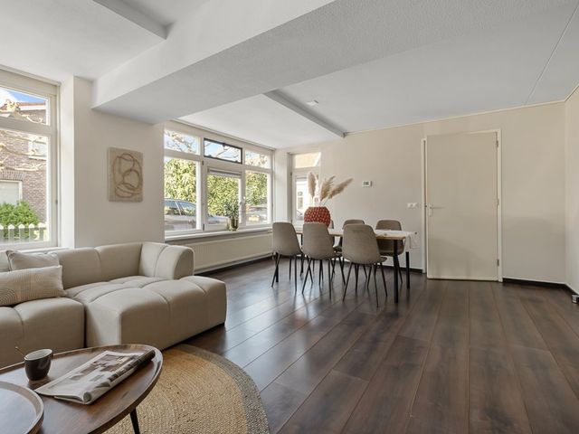 Verzetstraat 1940-1945 2a, Uitgeest