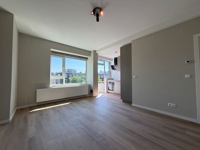 Admiraal de Ruyterweg 33E, Rotterdam