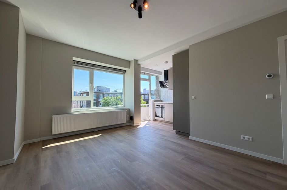 Admiraal de Ruyterweg 33E