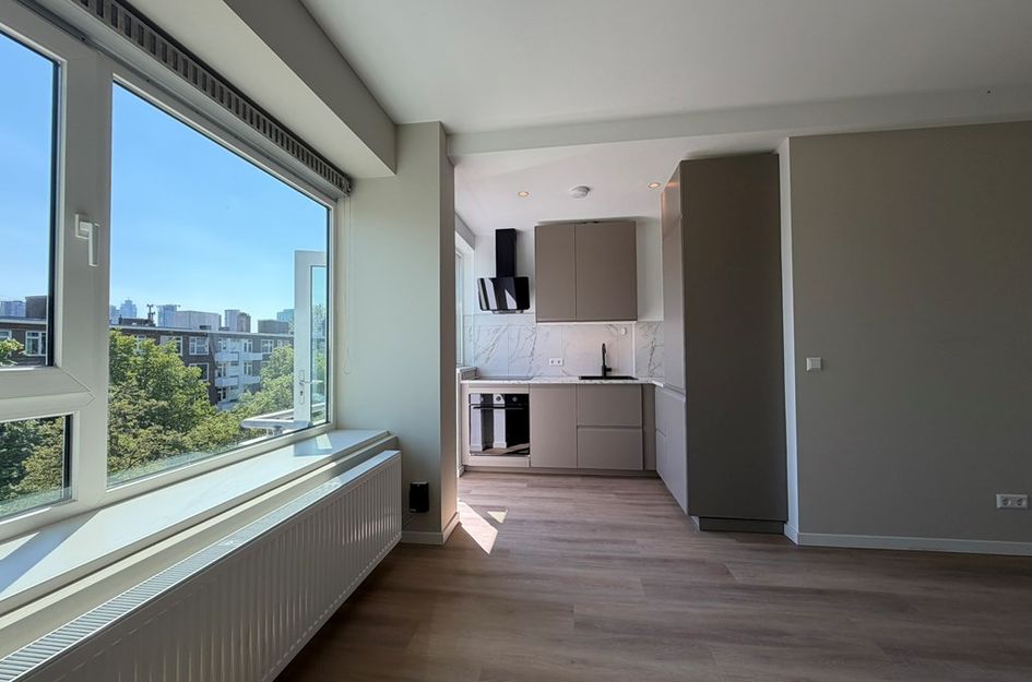 Admiraal de Ruyterweg 33E