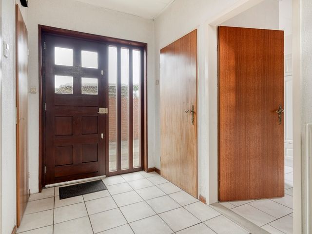 Frederik Hendrikstraat 2, Lamswaarde