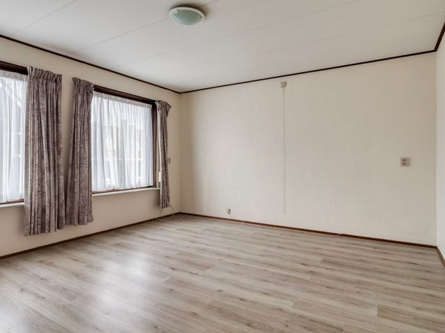 Frederik Hendrikstraat 2, Lamswaarde