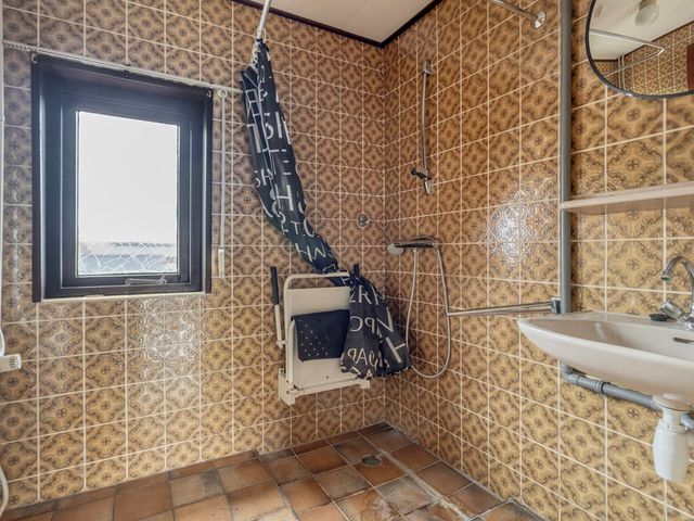 Frederik Hendrikstraat 2, Lamswaarde