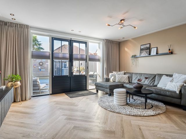 Melkrijder 10, Bunschoten-Spakenburg