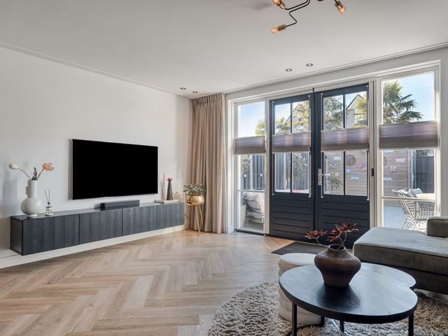 Melkrijder 10, Bunschoten-Spakenburg