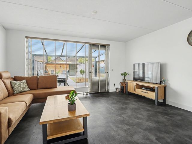 Roodeschoolstraat 39, Tilburg