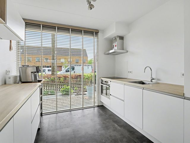 Roodeschoolstraat 39, Tilburg