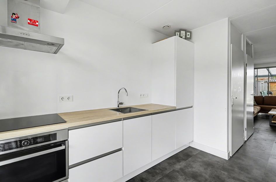 Roodeschoolstraat 39