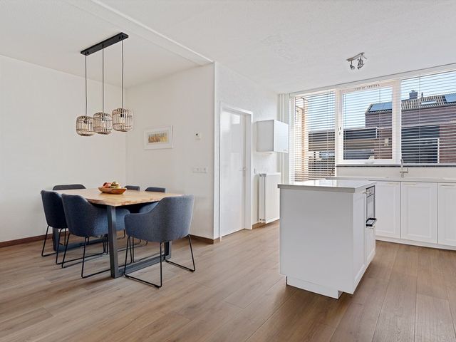 Duinkerkenlaan 99, Eindhoven