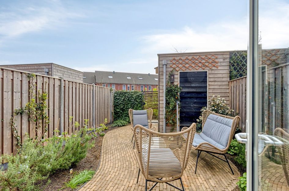 Suzanna van Oostdijkstr 5