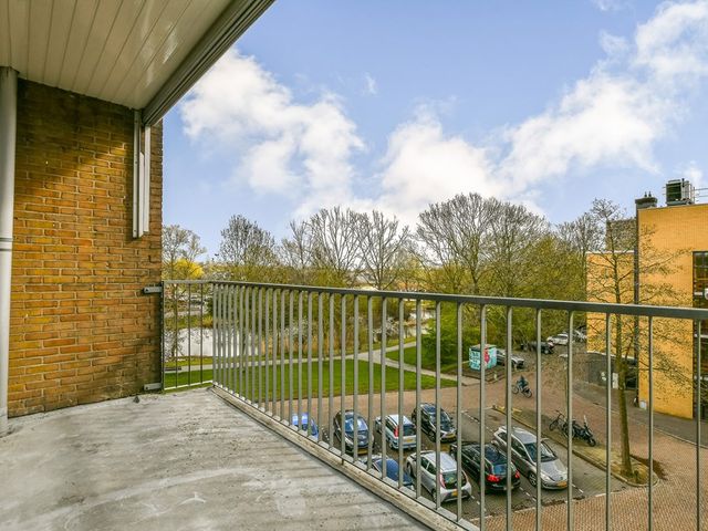 Oostelijk Halfrond 85, Amstelveen