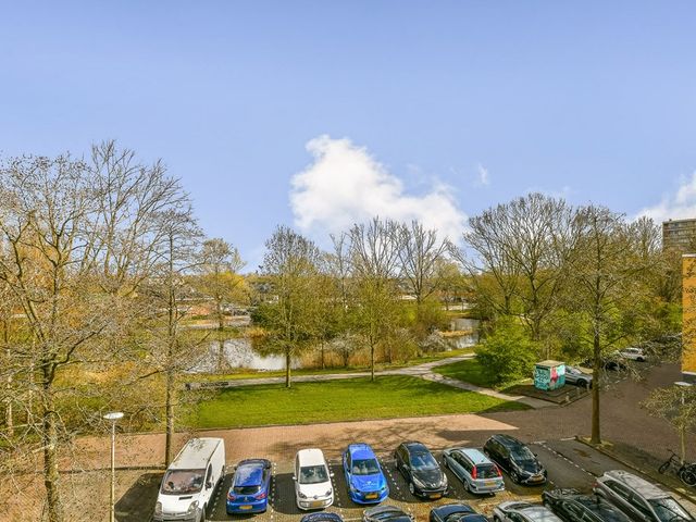 Oostelijk Halfrond 85, Amstelveen