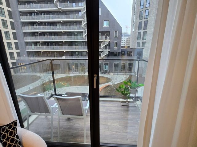 Gaudikade 97, Hoofddorp