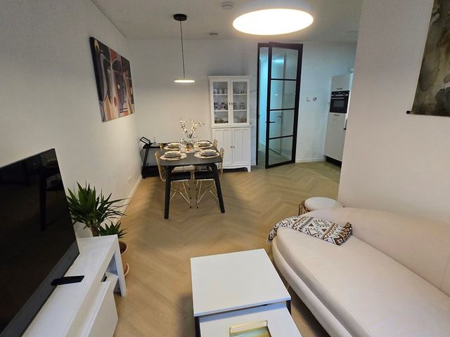 Gaudikade 97, Hoofddorp