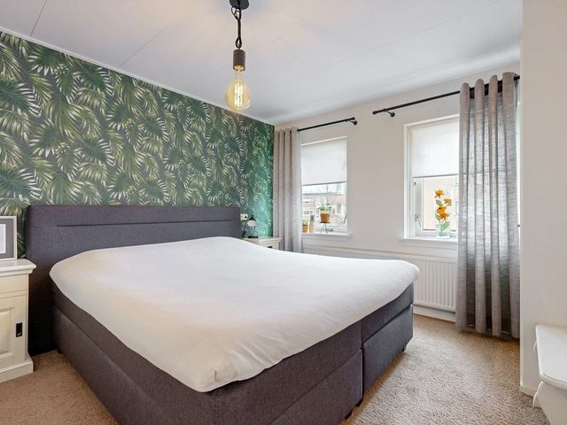 Rembrandtstraat 17, Hardinxveld-Giessendam