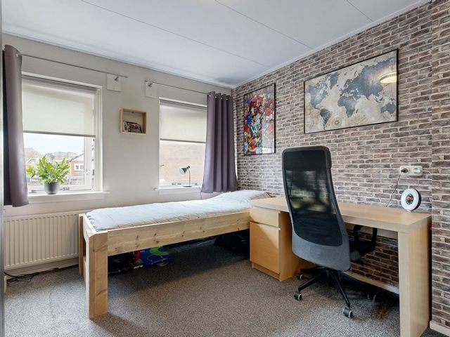 Rembrandtstraat 17, Hardinxveld-Giessendam