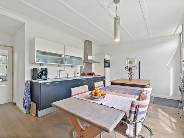 Kluiskade 10, Maasland