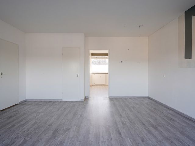 Nederlandplein 64, Eindhoven