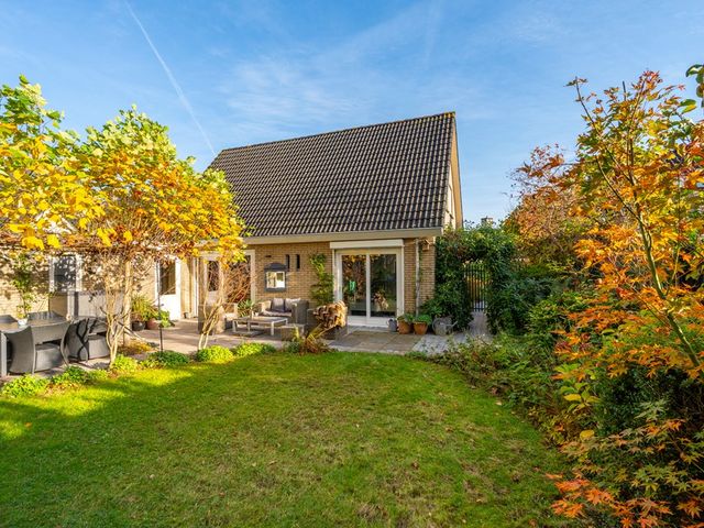 Veenmos 10, Veenendaal