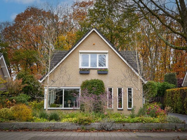 Veenmos 10, Veenendaal