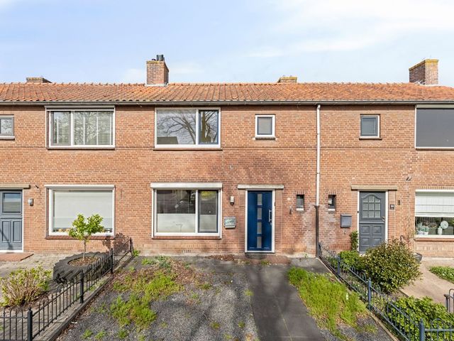 Nieuwstraat 32, Lage Zwaluwe