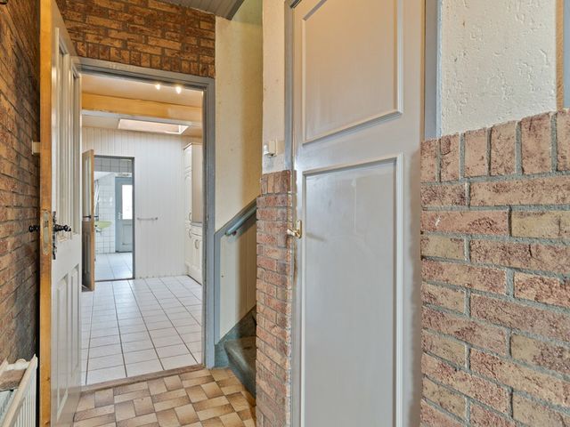 Nieuwstraat 32, Lage Zwaluwe