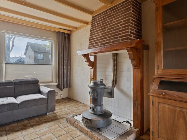 Nieuwstraat 32, Lage Zwaluwe