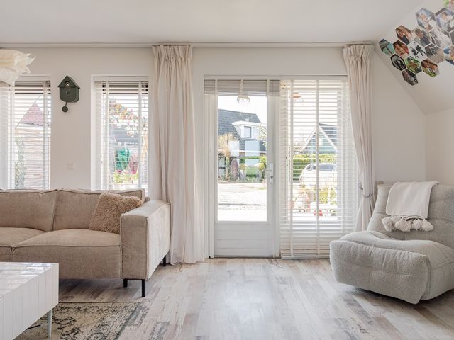 Dorpsweg 129Ahs34, Schellinkhout