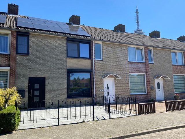 Van der Nootlaan 9, Roosendaal