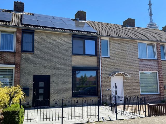 Van der Nootlaan 9, Roosendaal