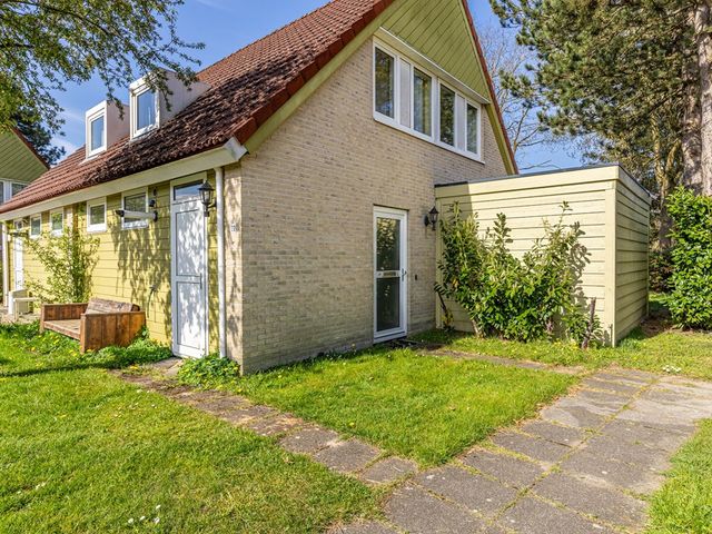 De Vennen 22, Vlagtwedde