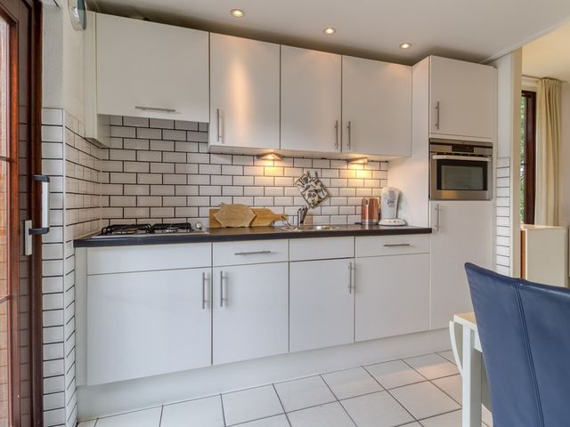 Joost de Moorstraat 11, Retranchement