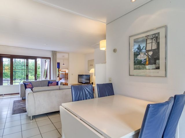 Joost de Moorstraat 11, Retranchement