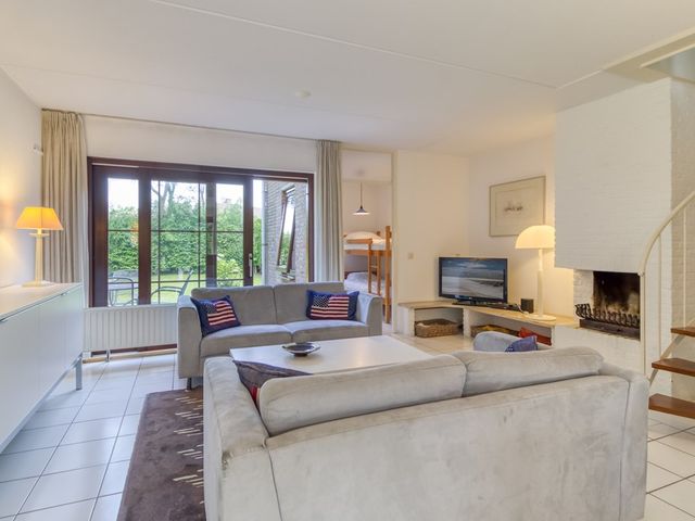 Joost de Moorstraat 11, Retranchement