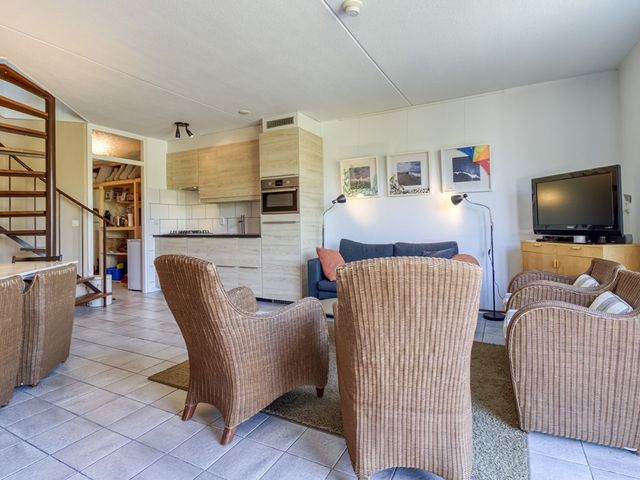 Liguster 77, Nieuwvliet