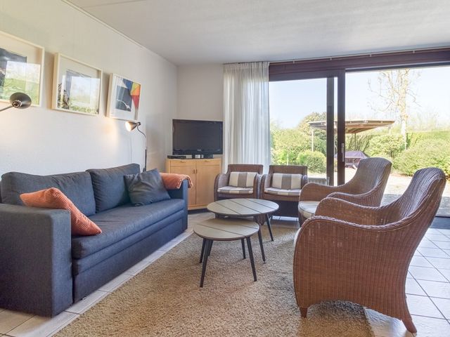 Liguster 77, Nieuwvliet