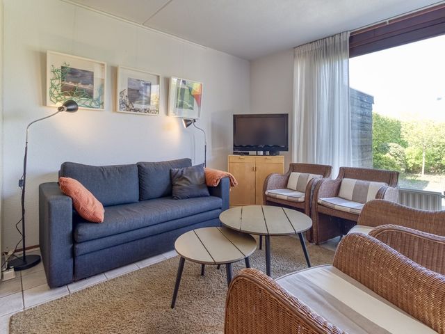 Liguster 77, Nieuwvliet