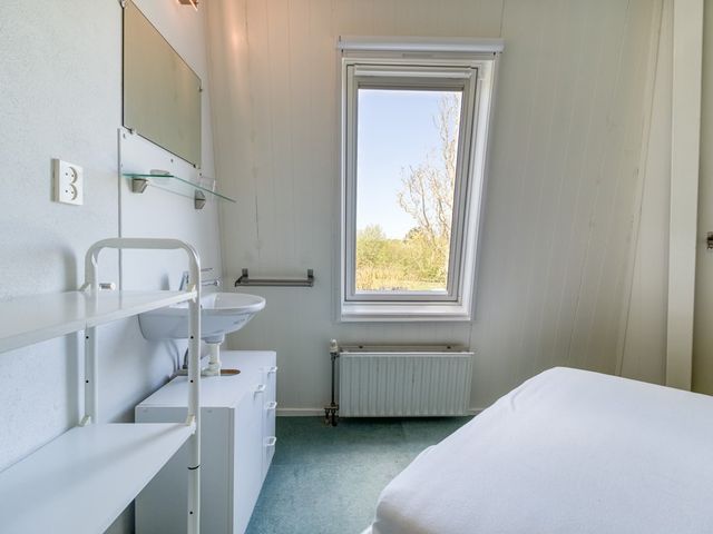 Liguster 77, Nieuwvliet