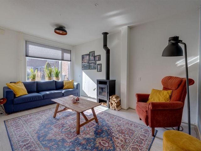 Hesselinklanden 104, Enschede