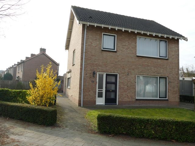 Julianastraat 47, Mariahout